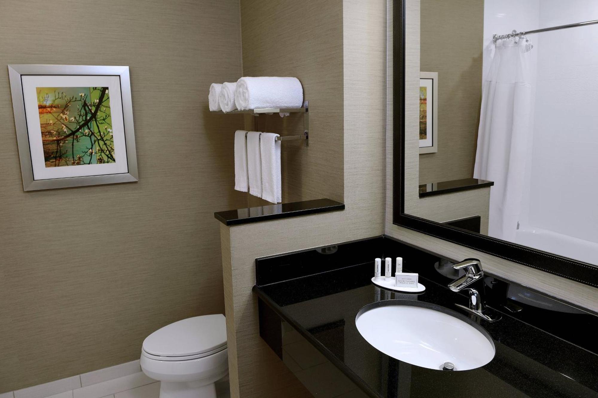 Fairfield Inn & Suites By Marriott Omaha West Екстериор снимка